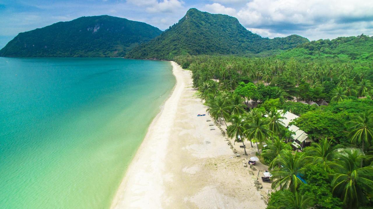 Baan Thong Ching Resort Khanom Esterno foto