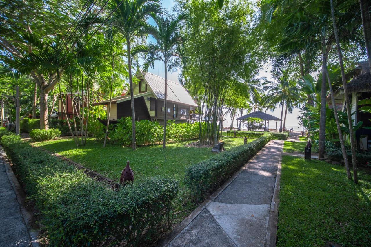 Baan Thong Ching Resort Khanom Esterno foto