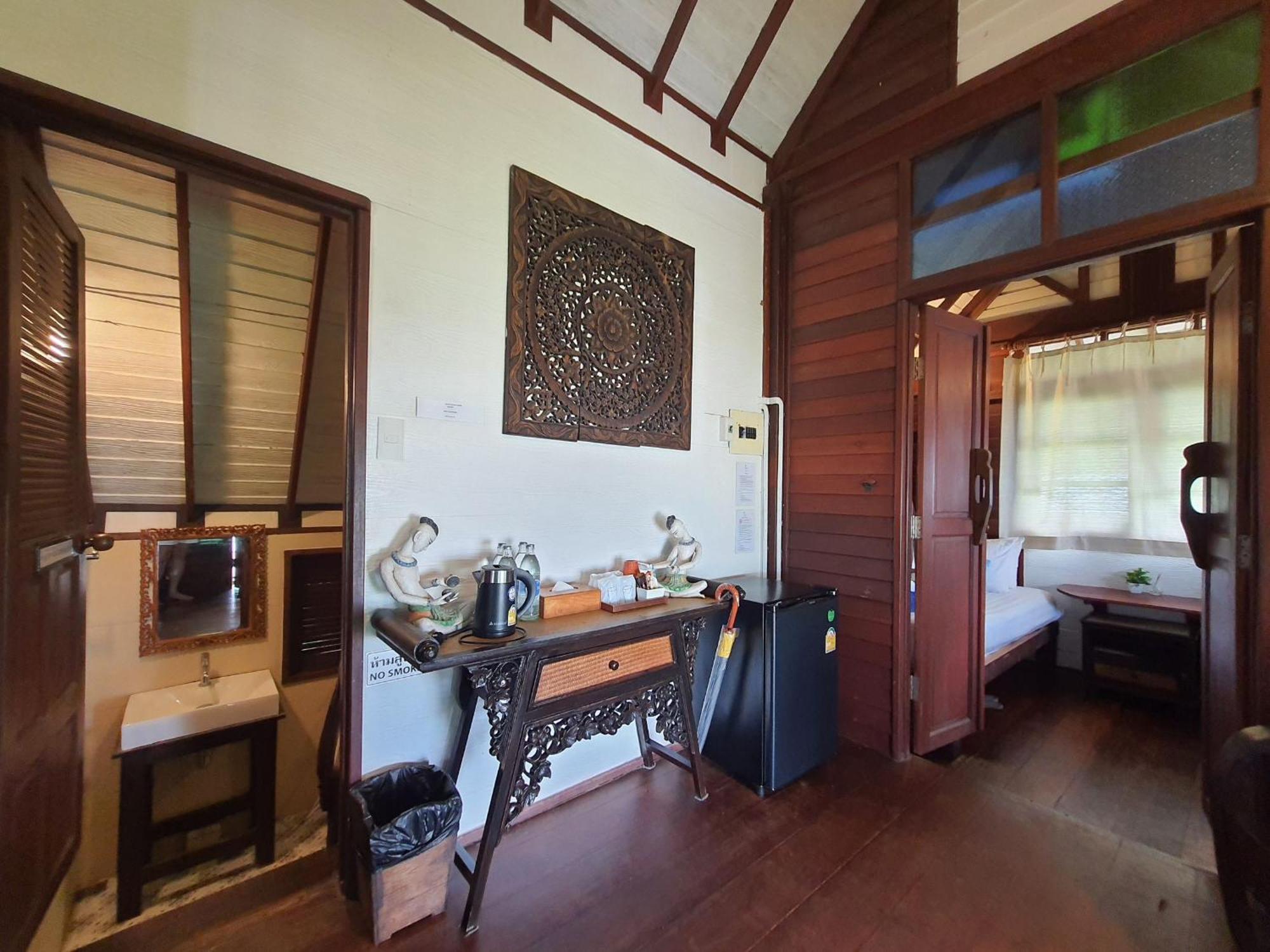 Baan Thong Ching Resort Khanom Esterno foto